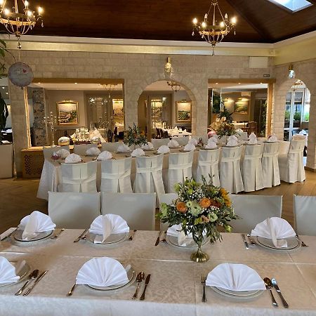 B&B Ave Maria Vrpolje 外观 照片